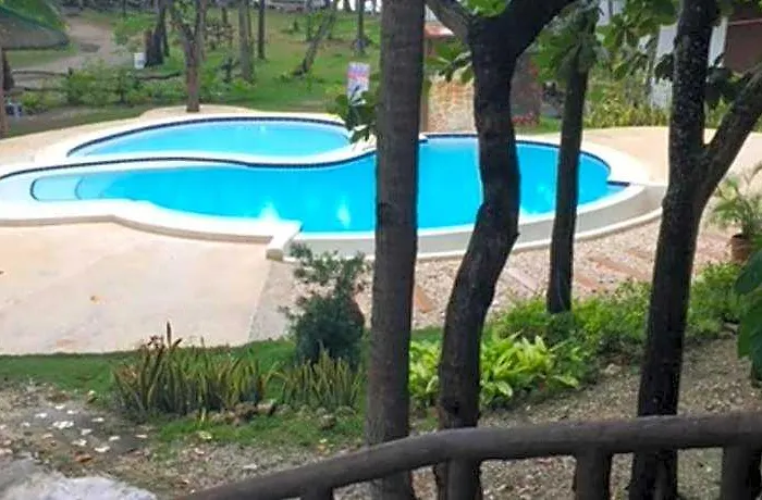 Resort Pebble